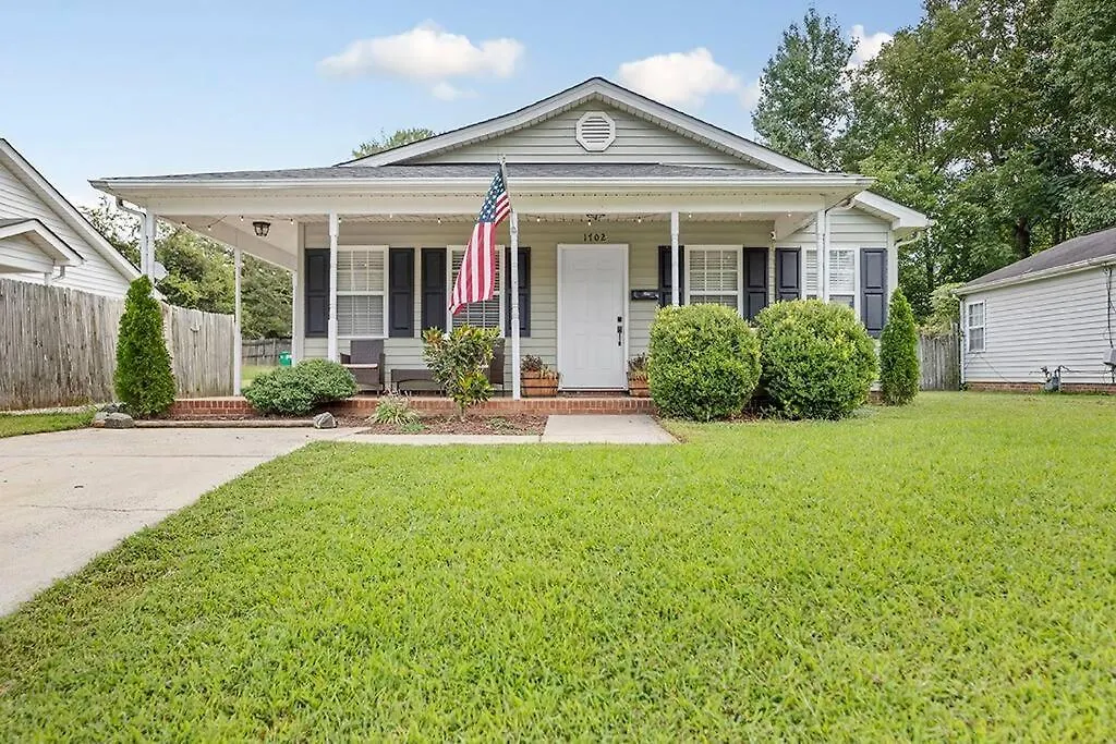 Unique Cozy Home 6 Min 2 Uptown Fire Pit & Yard Charlotte